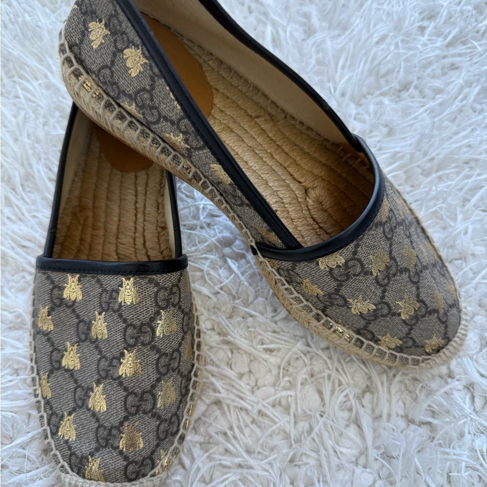 Gucci Tan and Gold Bee Espadrilles
